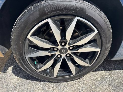 Used 2024 Chevrolet Malibu RS FWD image 9
