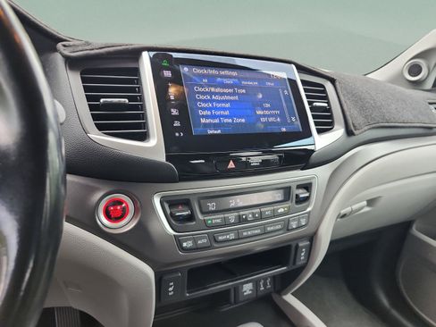 Used 2016 Honda Pilot EX-L image 11