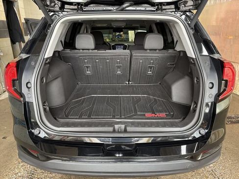 Used 2022 GMC Terrain SLE w/ Driver Convenience Package AWD/4WD image 24