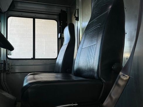 Used 2017 Ford E-350 and Econoline 350 Super Duty w/ A/C Prep Package image 28