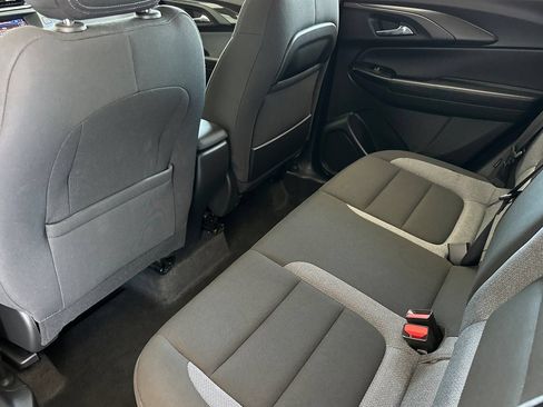 Used 2023 Chevrolet TrailBlazer LT FWD image 14