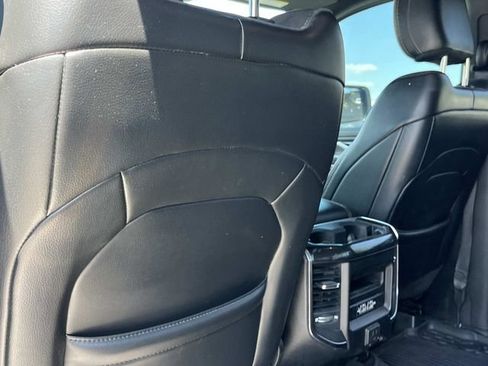 Used 2019 RAM 1500 Laramie w/ Sport Appearance Package AWD/4WD image 23