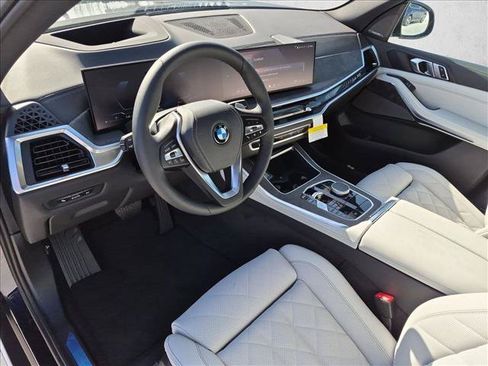 New 2026 BMW X5 xDrive40i AWD/4WD image 3