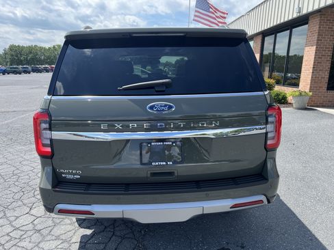 Used 2024 Ford Expedition Limited AWD/4WD image 7