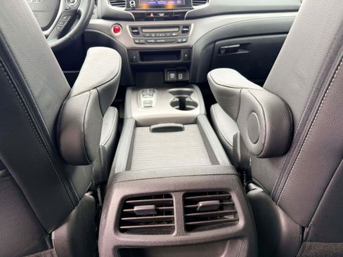 Used 2023 Honda Ridgeline RTL image 12