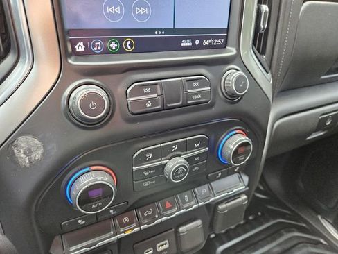 Used 2020 Chevrolet Silverado 1500 LT w/ Fleet Comfort Package AWD/4WD image 30