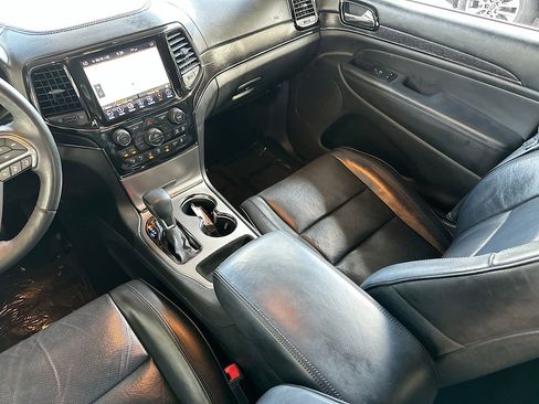 Used 2019 Jeep Grand Cherokee High Altitude image 24