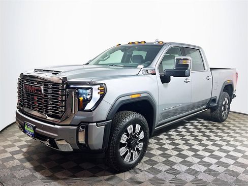 New 2026 GMC Sierra 3500 Denali w/ Denali Reserve Package image 4