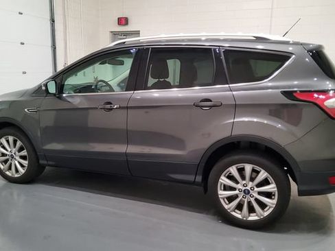 Used 2017 Ford Escape Titanium AWD/4WD image 6