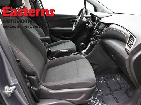 Used 2020 Chevrolet Trax LS w/ Tint and Cruise Package image 24