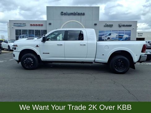 Used 2025 RAM 3500 Limited AWD/4WD image 1