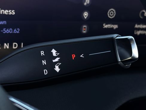 Used 2025 Buick Enclave Sport Touring image 26