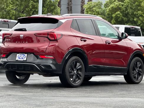Used 2024 Buick Encore GX Sport Touring image 5