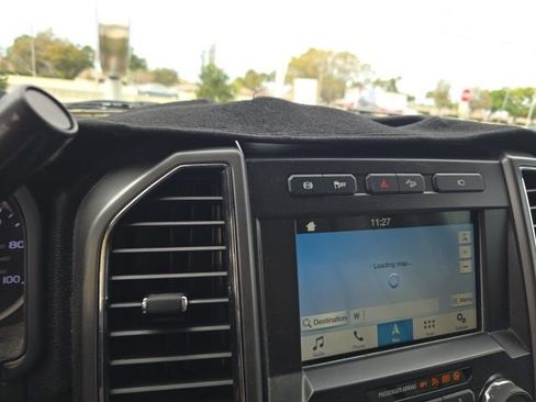 Used 2019 Ford F250 XLT w/ XLT Premium Package image 8