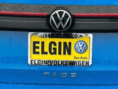 New 2026 Volkswagen Taos SE AWD/4WD image 14