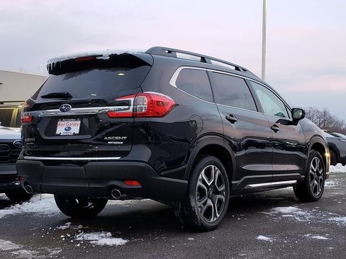 New 2026 Subaru Ascent Limited image 3