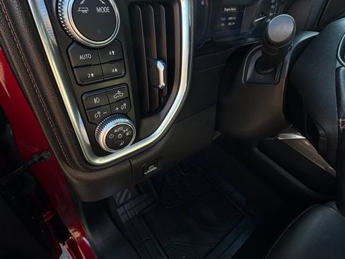 Used 2020 GMC Sierra 1500 AT4 AWD/4WD image 17