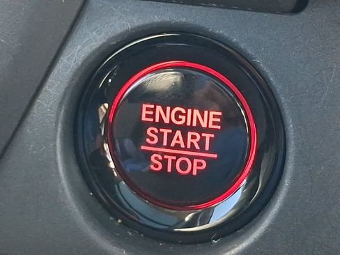 Used 2023 Honda Pilot Elite image 24