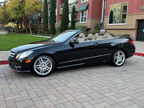 Used 2013 Mercedes-Benz E 550 Cabriolet image 3