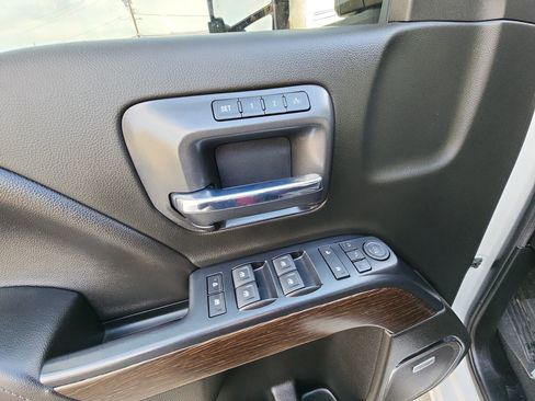 Used 2019 GMC Sierra 2500 Denali image 15