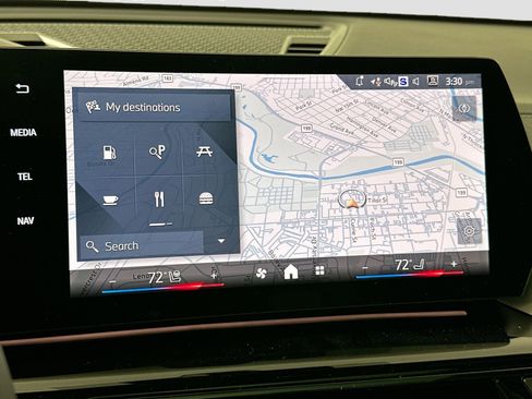 New 2026 BMW X2 xDrive28i image 13