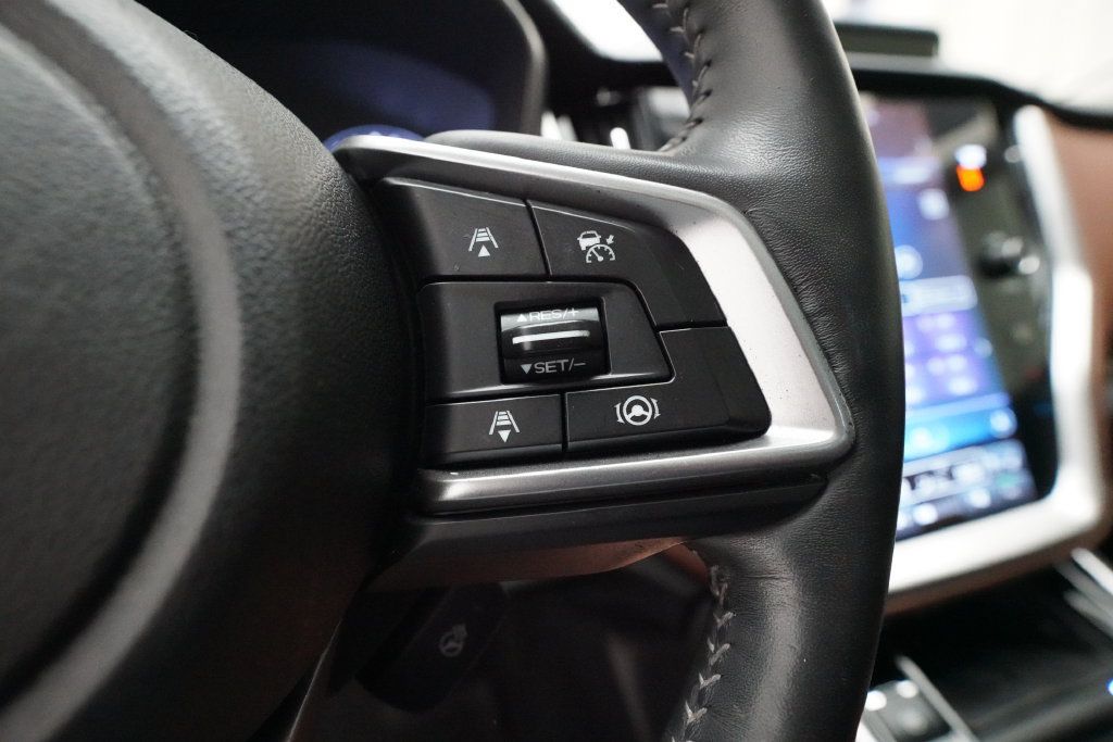 Used 2020 Subaru Outback Touring AWD/4WD image 19