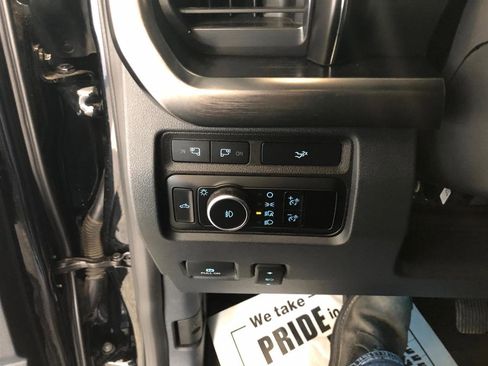 Used 2024 Ford F250 Lariat w/ Lariat Ultimate Package image 28