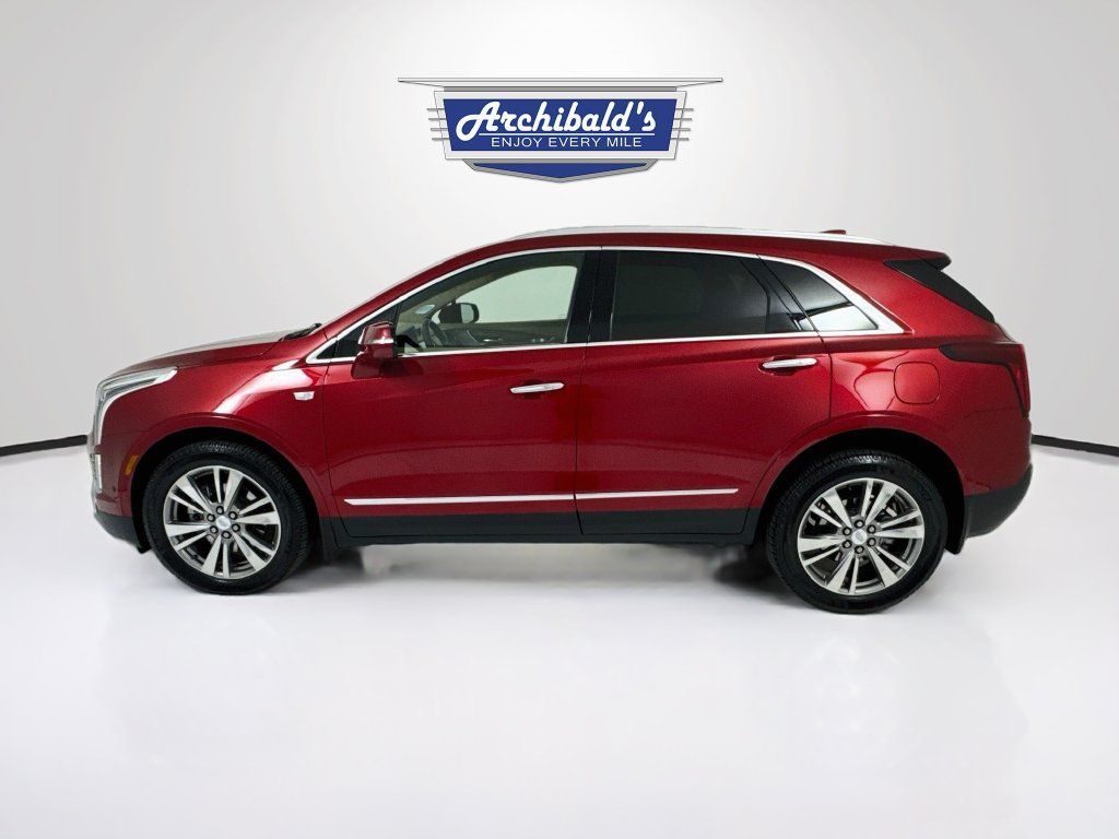 Used 2021 Cadillac XT5 Premium Luxury w/ Platinum Package AWD/4WD image 5