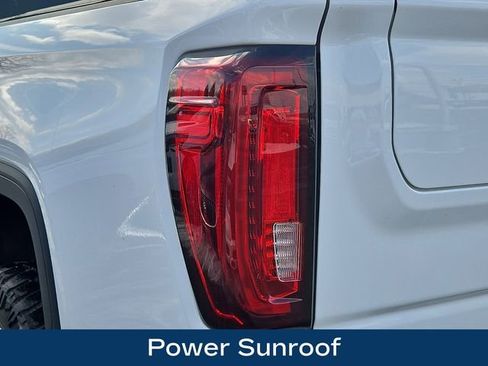 Used 2019 GMC Sierra 1500 AT4 image 13