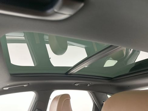 Certified 2026 Genesis GV70 2.5T Advanced image 22