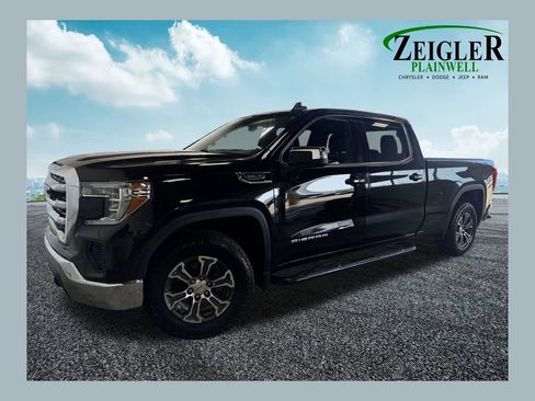 Used 2020 GMC Sierra 1500 SLE w/ X31 Off-Road Package AWD/4WD image 1