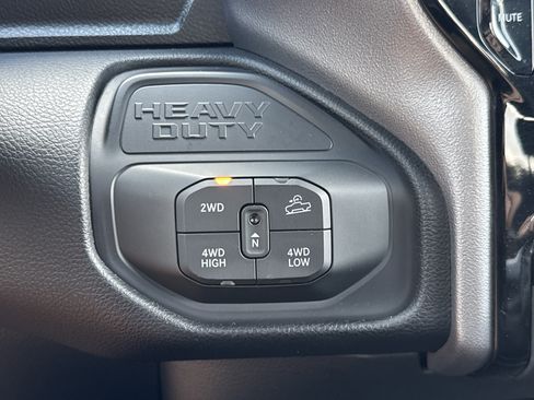 Certified 2025 RAM 2500 Big Horn AWD/4WD image 13