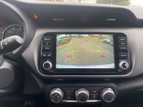 Used 2023 Nissan Kicks SV image 23