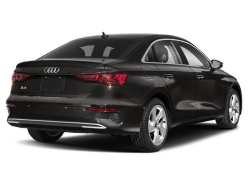Used 2024 Audi A3 2.0T Premium FWD image 2