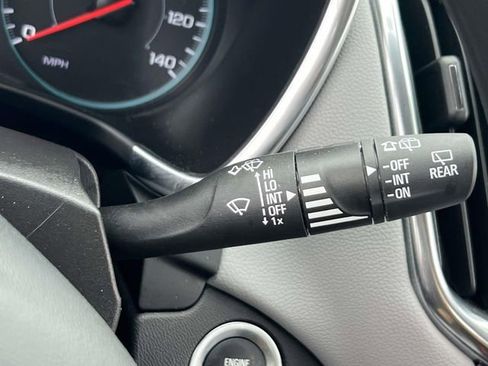 Used 2024 Chevrolet Equinox LS FWD image 24