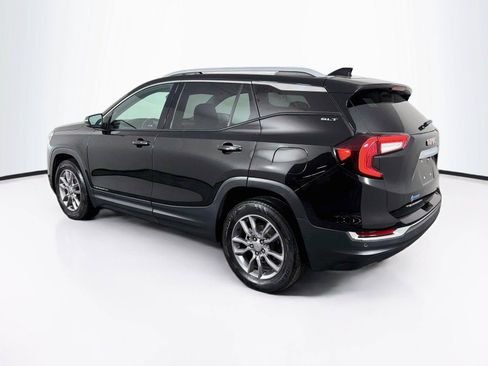 Used 2022 GMC Terrain SLT w/ LPO, Floor Liner Package AWD/4WD image 9