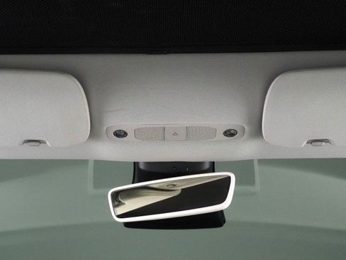 Used 2019 Tesla Model 3 Performance image 60