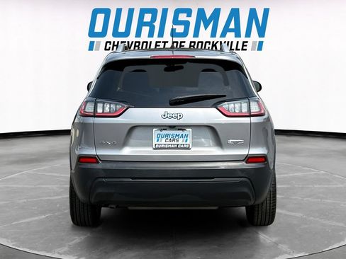 Used 2020 Jeep Cherokee Latitude AWD/4WD image 5