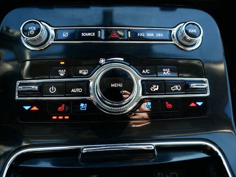 Used 2023 Lincoln Nautilus Reserve image 26