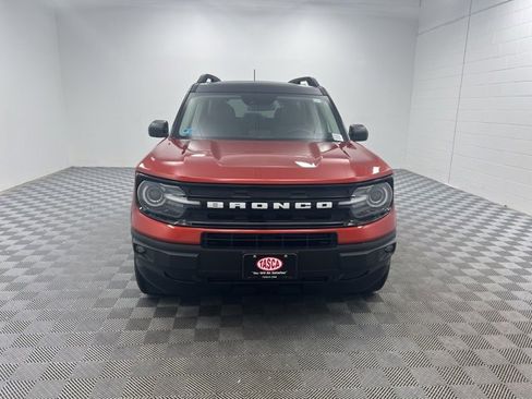 Used 2024 Ford Bronco Sport Outer Banks w/ Tech Package image 2