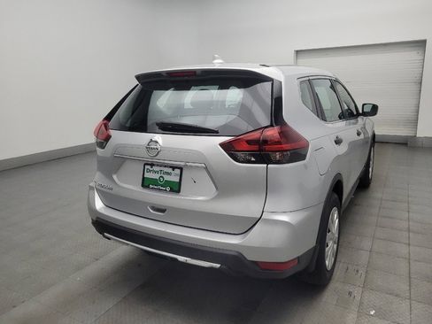 Used 2019 Nissan Rogue S FWD image 9