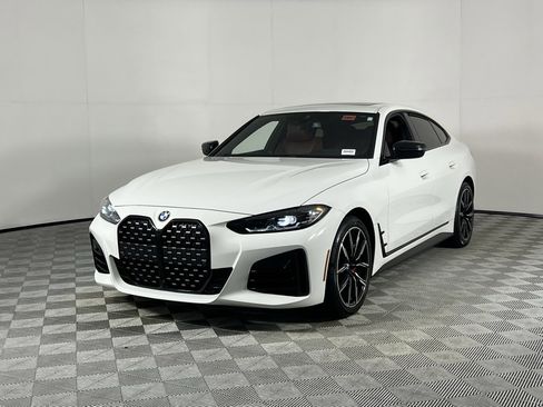 Used 2023 BMW 430i Gran Coupe w/ M Sport Package image 9