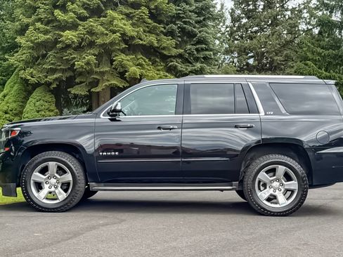 Used 2015 Chevrolet Tahoe LTZ AWD/4WD image 8