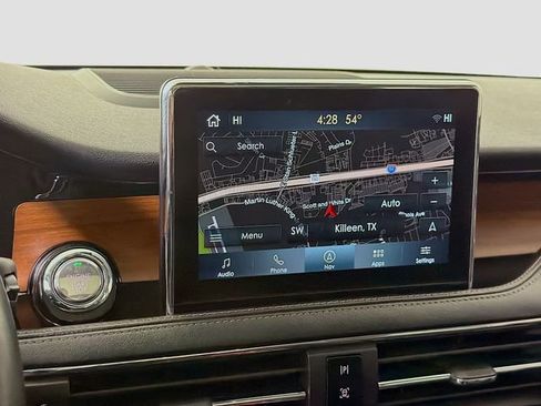 Used 2022 Lincoln Corsair Reserve w/ Sport Package image 16