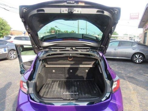 Used 2021 Toyota Corolla SE FWD image 38