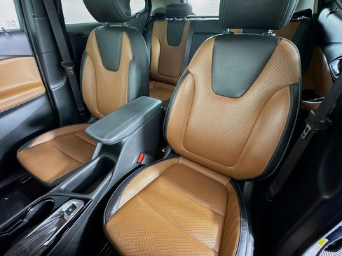 Certified 2020 Buick Encore GX Essence w/ Experience Buick Package image 11