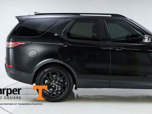 Used 2017 Land Rover Discovery HSE Luxury image 11