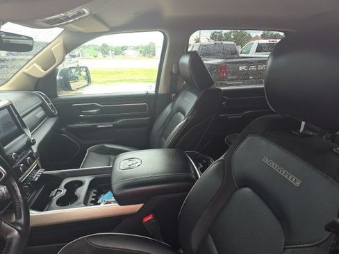 Used 2021 RAM 1500 Laramie AWD/4WD image 14