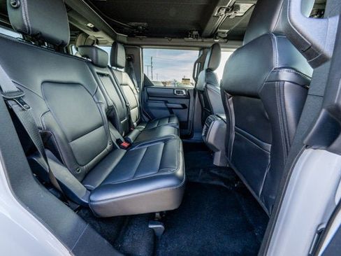 New 2025 Ford Bronco Outer Banks image 12