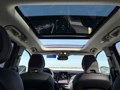 New 2026 Volvo XC90 B5 Ultra image 18